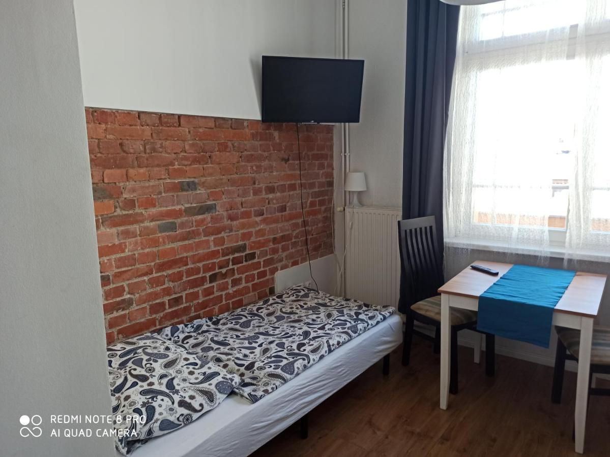 Hostel Palacyk Bydgoszcz Exterior photo